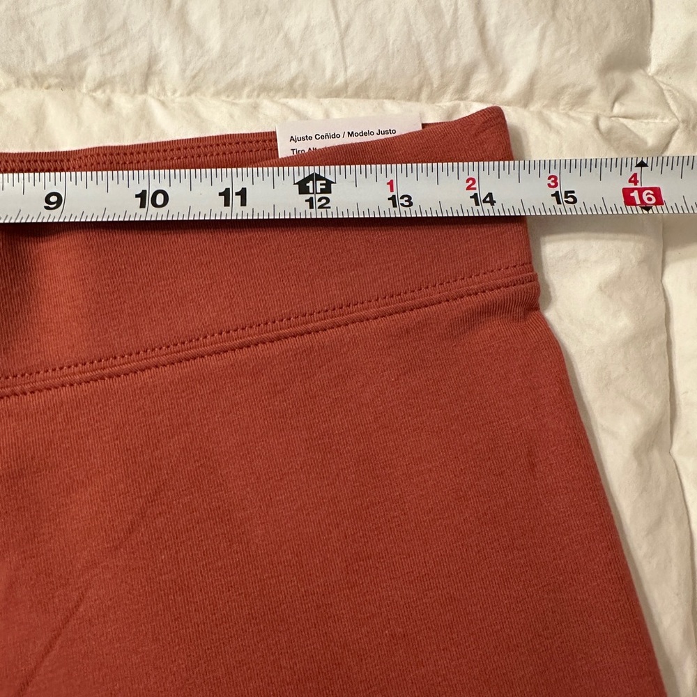 Nike Essential Tight Fit High Rise Full Length Leggings - NWT - Size L - Picture 16 of 16
